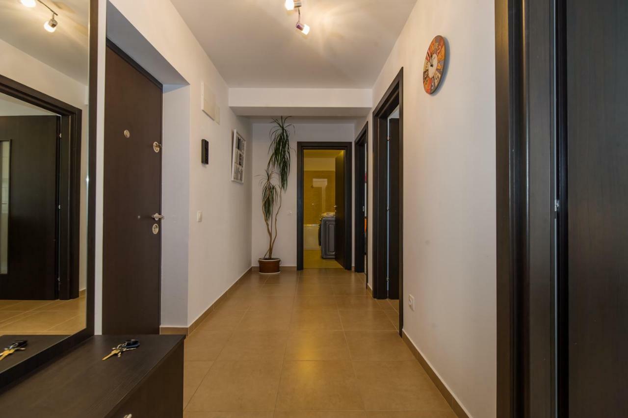 Brasov Welcome Apartments Urban Bagian luar foto