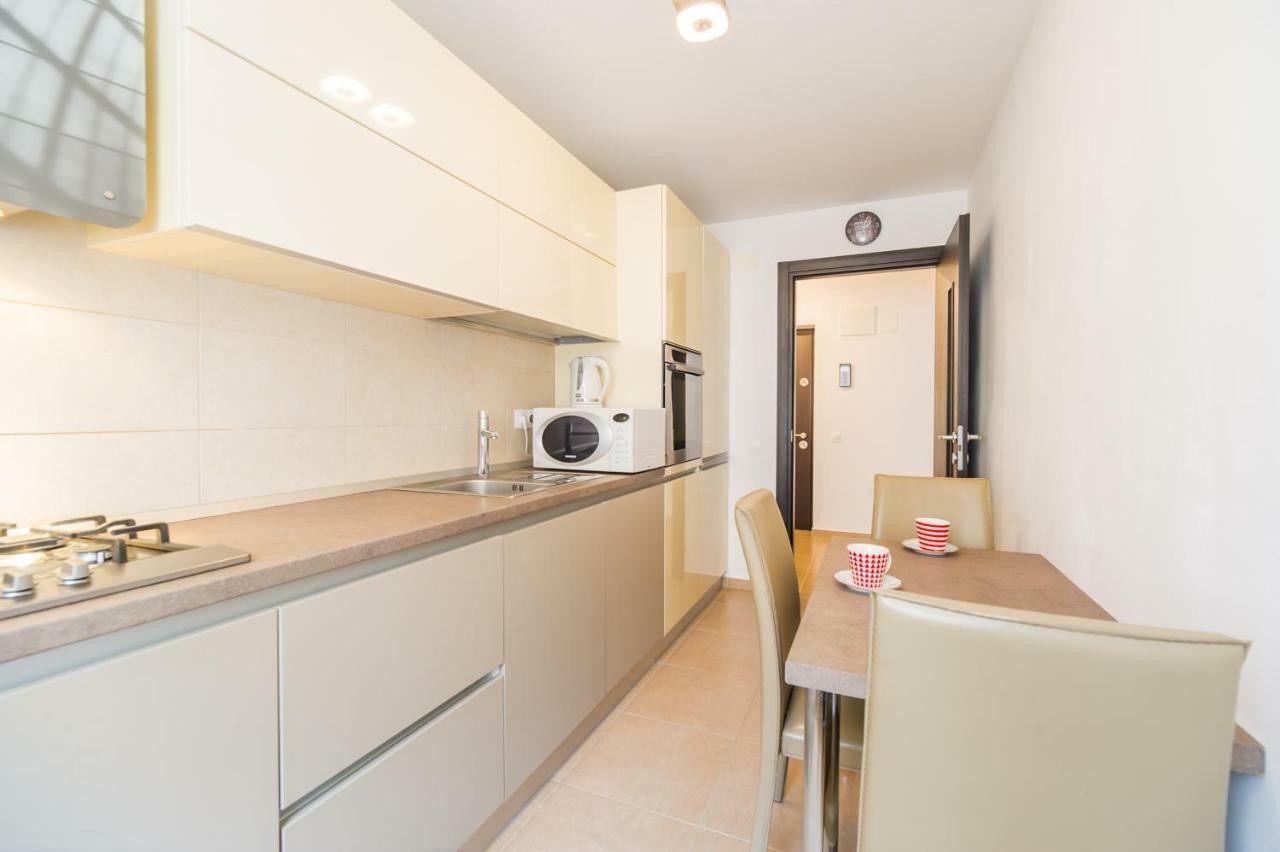 Brasov Welcome Apartments Urban Bagian luar foto