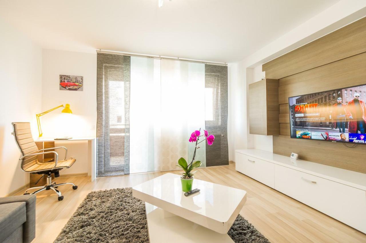 Brasov Welcome Apartments Urban Bagian luar foto