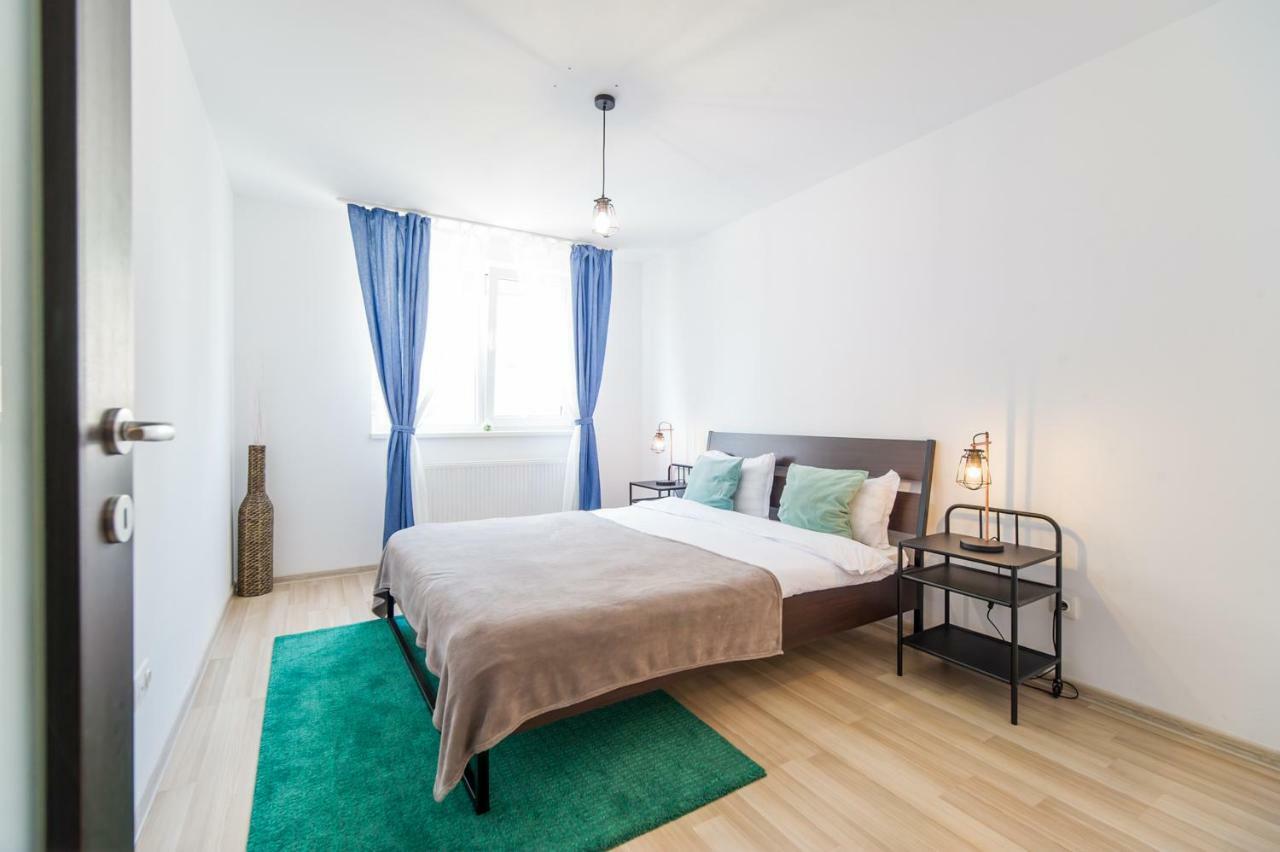 Brasov Welcome Apartments Urban Bagian luar foto
