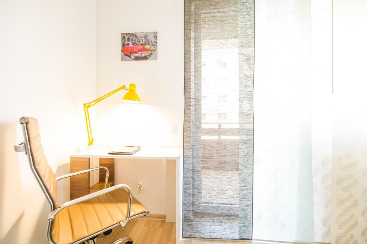 Brasov Welcome Apartments Urban Bagian luar foto
